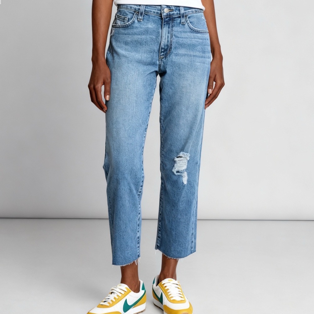 Joe's Jeans Narbella Boyfriend Crop Jean size 30